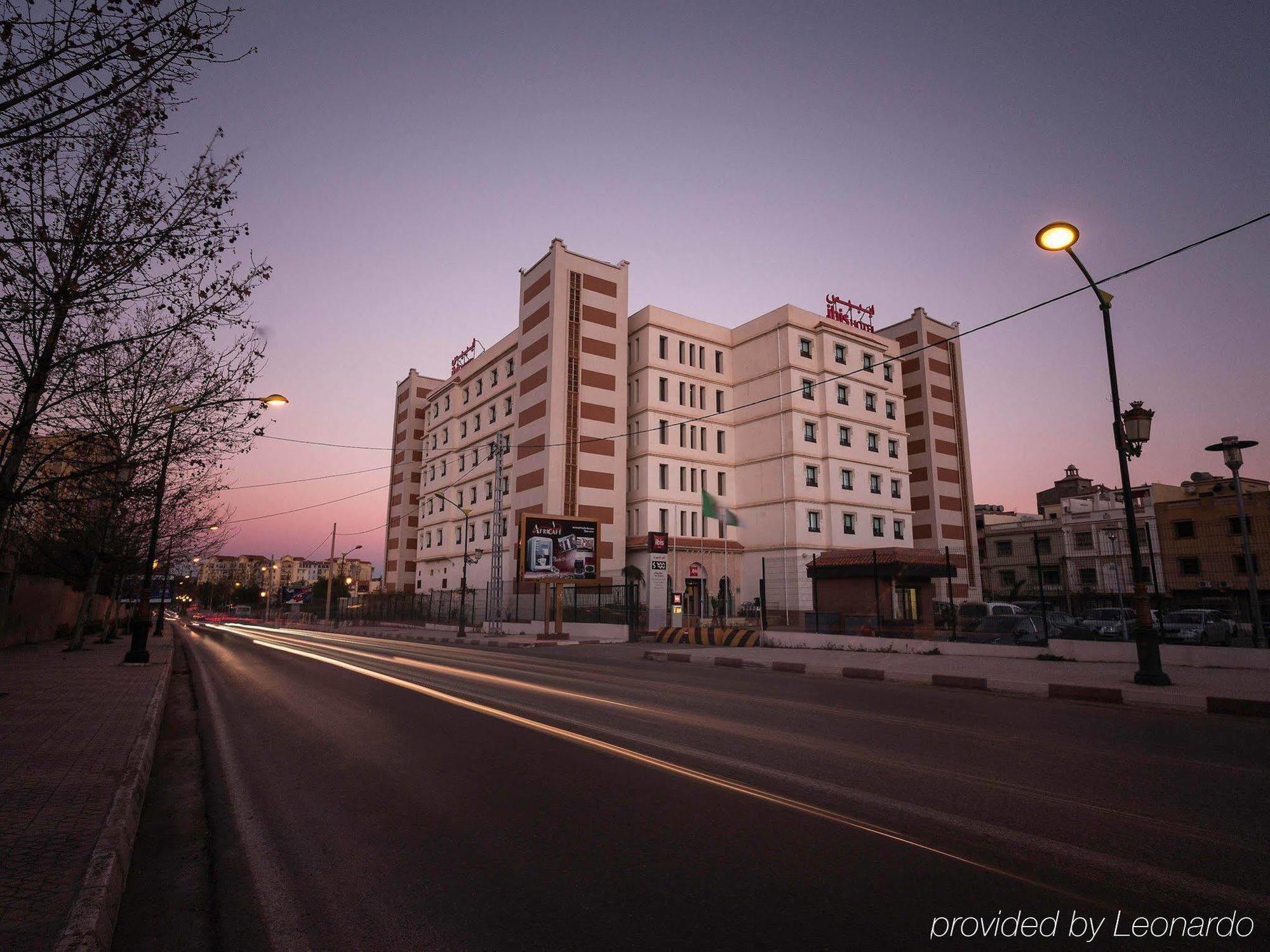 Ibis Tlemcen Hotell Exteriör bild