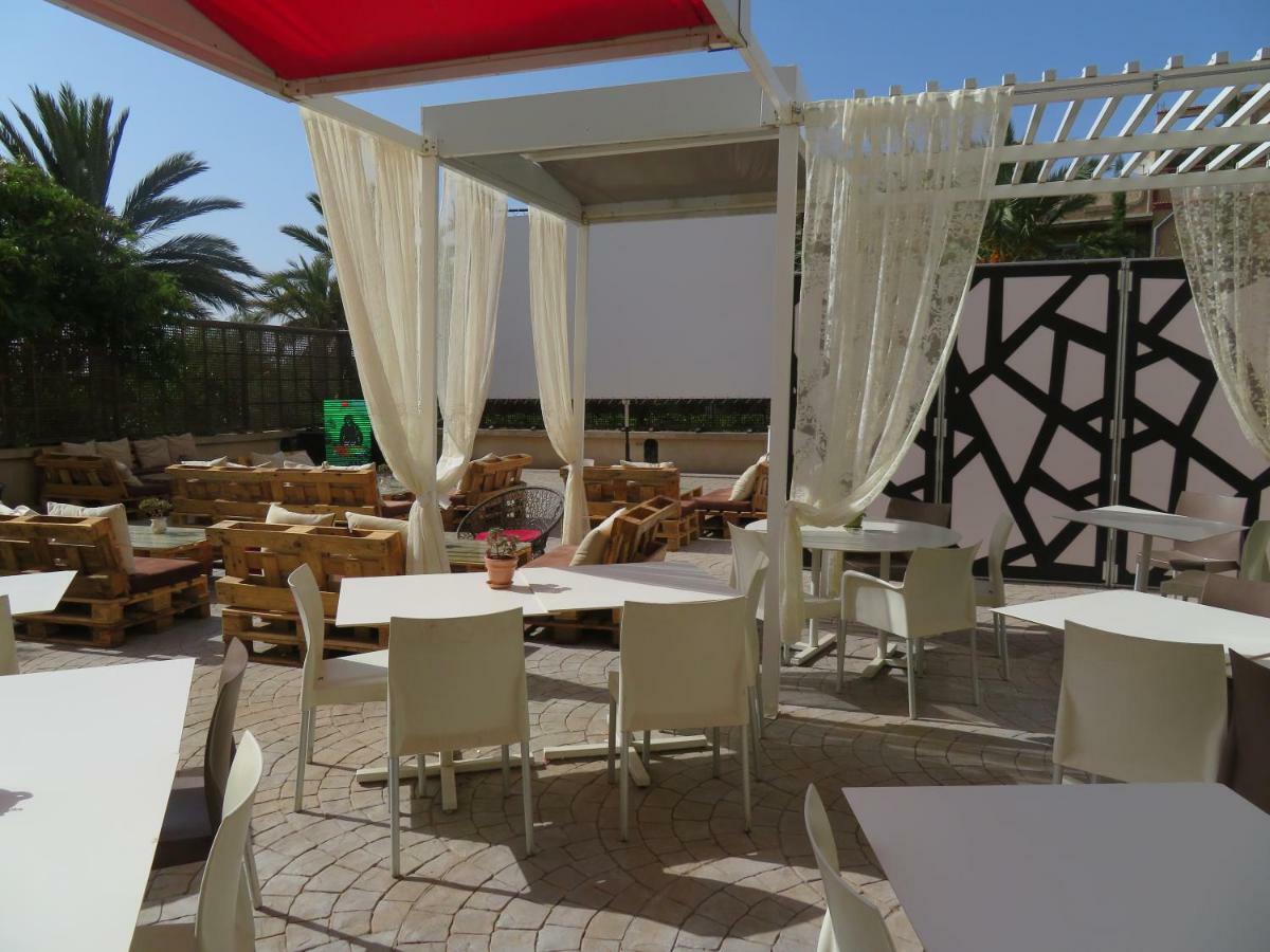 Ibis Tlemcen Hotell Exteriör bild